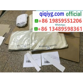 qiqiyg yupoo contact qiqiyg.com Fournisseur de dropshipping de vêtements en gros QQYG024
