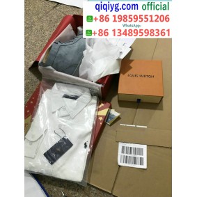 qiqiyg yupoo contact qiqiyg.com Fournisseur de dropshipping de vêtements en gros QQYG040