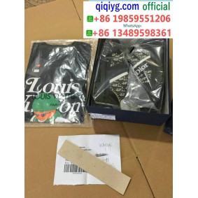 qiqiyg yupoo contact qiqiyg.com Fournisseur de dropshipping de vêtements en gros QQYG043