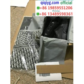 qiqiyg yupoo contact qiqiyg.com Fournisseur de dropshipping de vêtements en gros QQYG058