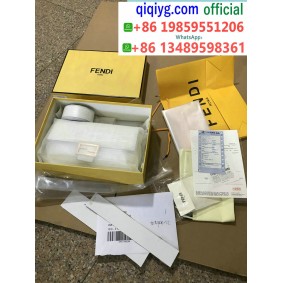 qiqiyg yupoo contact qiqiyg.com Fournisseur de dropshipping de vêtements en gros QQYG078