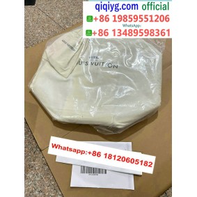 qiqiyg yupoo contact qiqiyg.com Fournisseur de dropshipping de vêtements en gros QQYG470