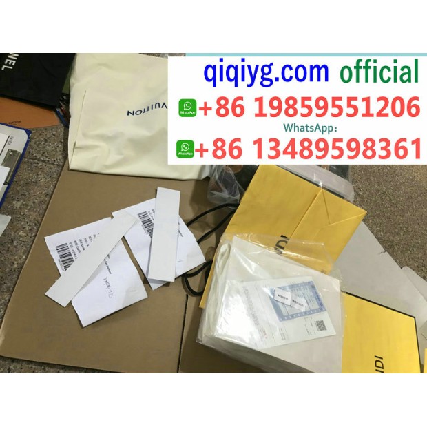 qiqiyg yupoo contact qiqiyg.com Fournisseur de dropshipping de vêtements en gros QQYG527
