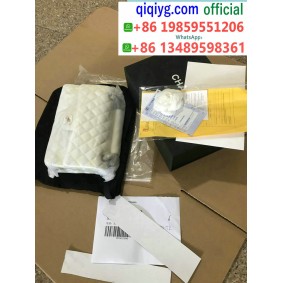 qiqiyg yupoo contact qiqiyg.com Fournisseur de dropshipping de vêtements en gros QQYG581