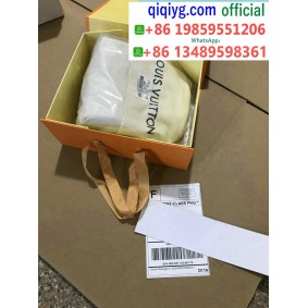 qiqiyg yupoo contact qiqiyg.com Fournisseur de dropshipping de vêtements en gros QQYG1164